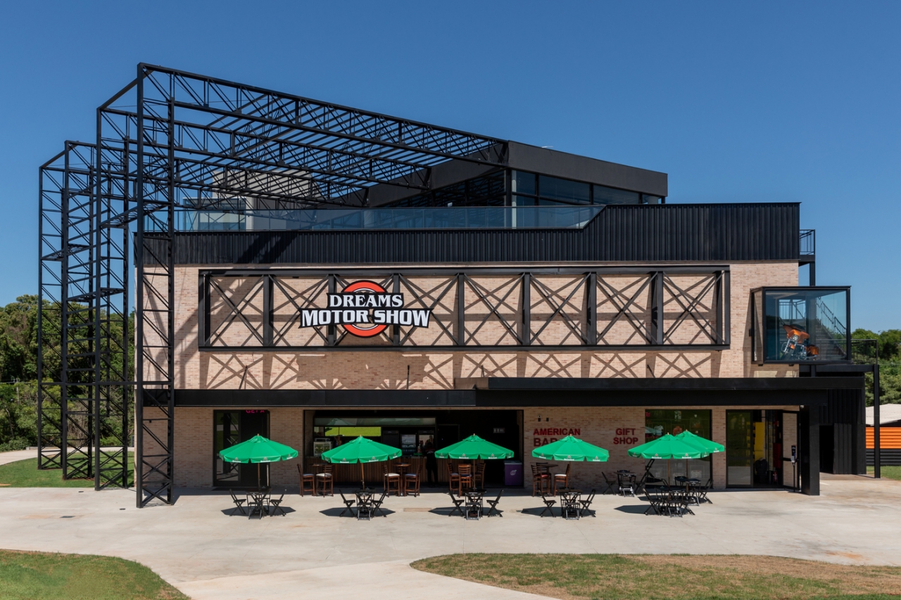 Dreams Motor Show